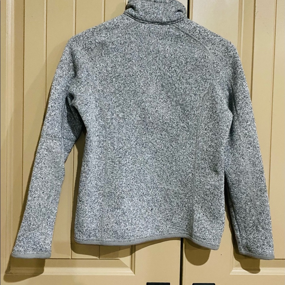 Patagonia 1/4 Zip Fleece Jacket. Size Small (4-6)